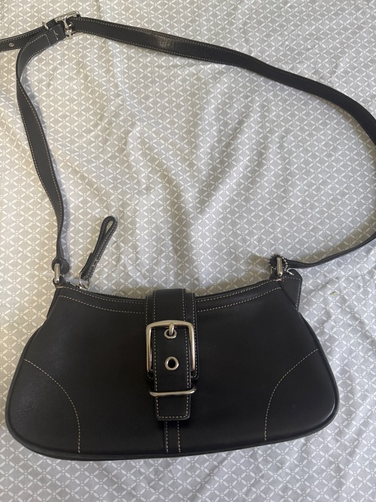 Coach Handbags - Vintage Coach Soho Black Leather Buckle Small Flap Shoulder Bag
